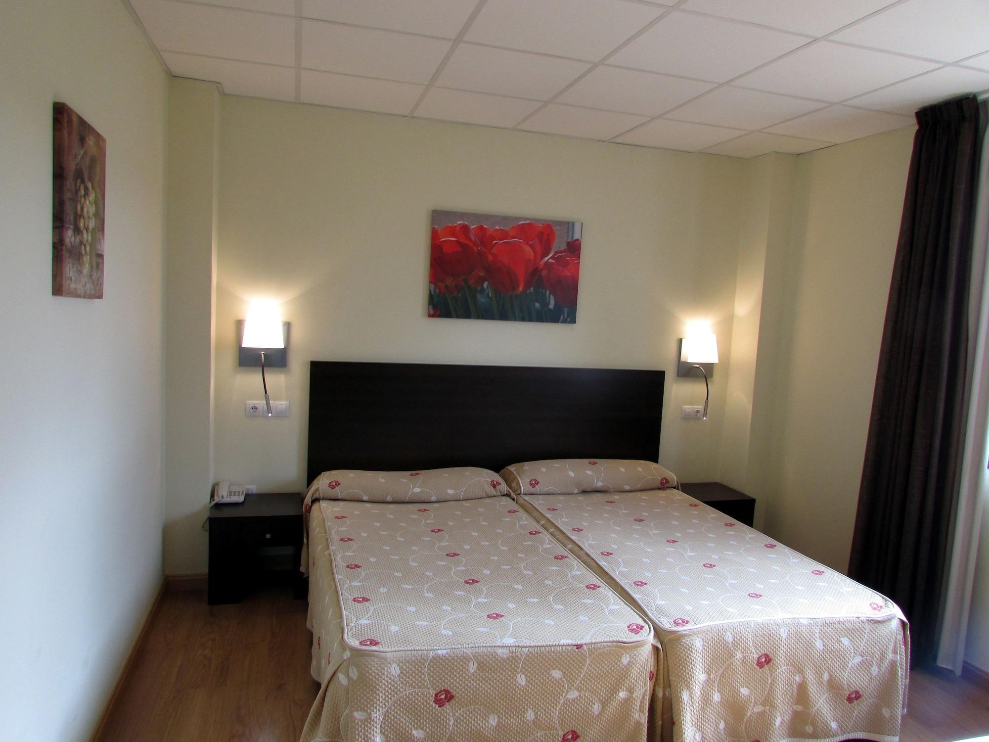 Hotel Tudanca-Aranda II Fuentespina Kültér fotó