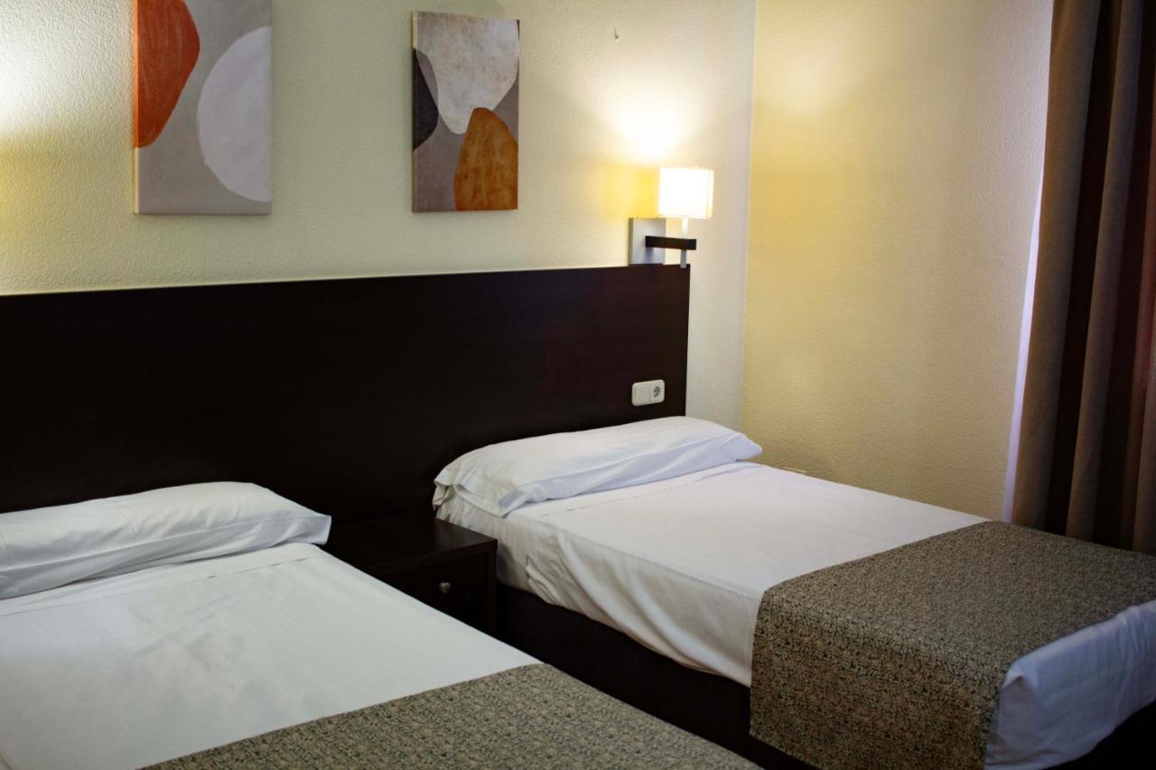 Hotel Tudanca-Aranda II Fuentespina Kültér fotó