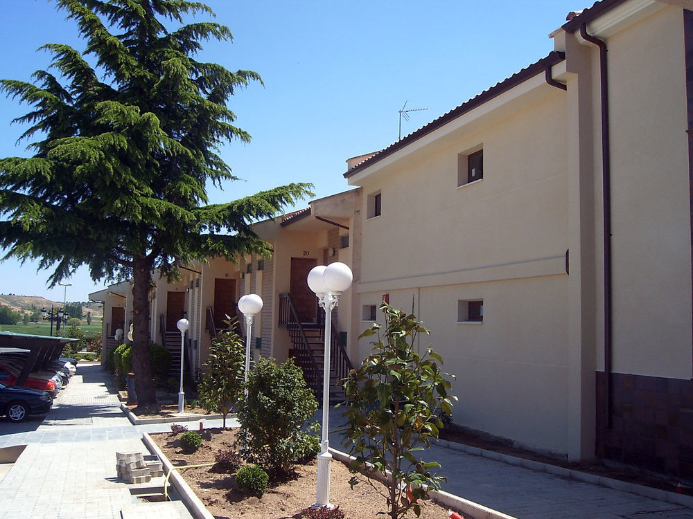 Hotel Tudanca-Aranda II Fuentespina Kültér fotó